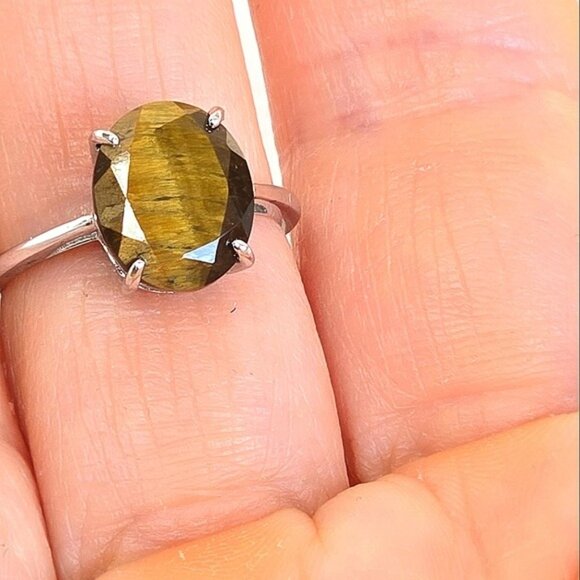 925 Sterling Silver Ring with Natural Tiger's Eye Gemstone 11x10mm - Picture 3 of 7